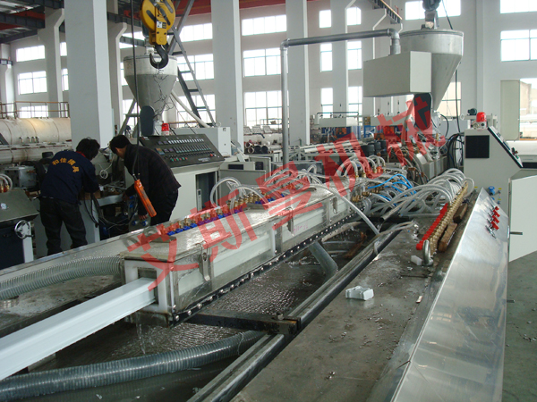 PVC(WPC) profile production line